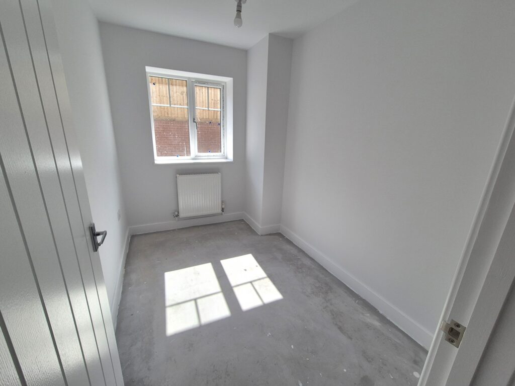 2 Maple Walk_bed 3