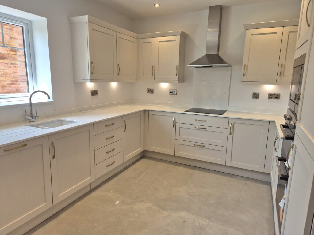 6 Maple Walk_kitchen overview1