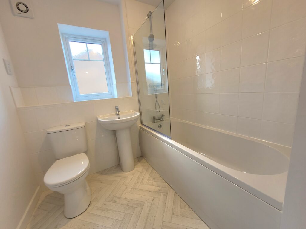 Alder bathroom