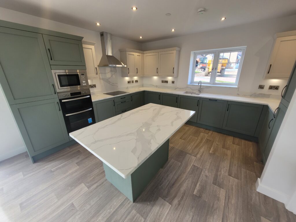 RowanChestnut kitchen optio 1