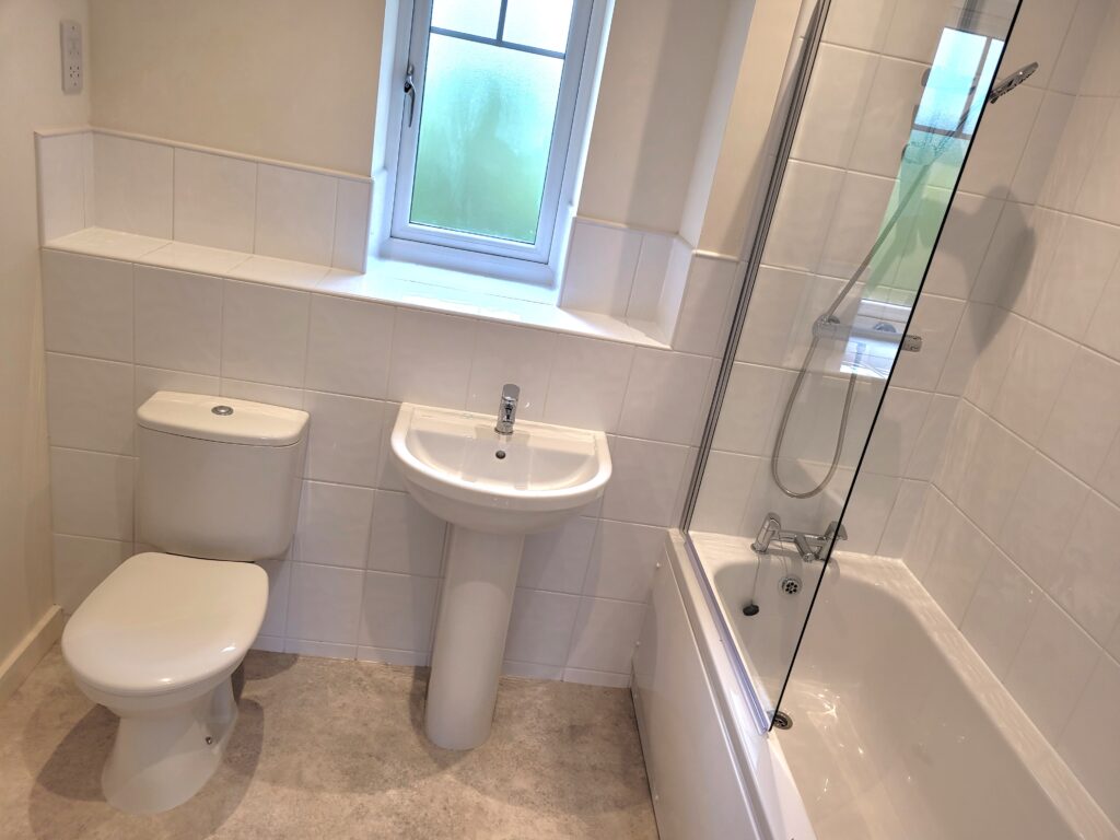 Oak bathroom
